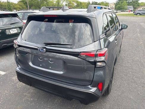 Certified 2025 Subaru Forester Premium AWD/4WD image 3