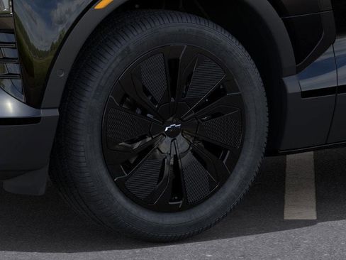 New 2026 Chevrolet Blazer EV LT image 9