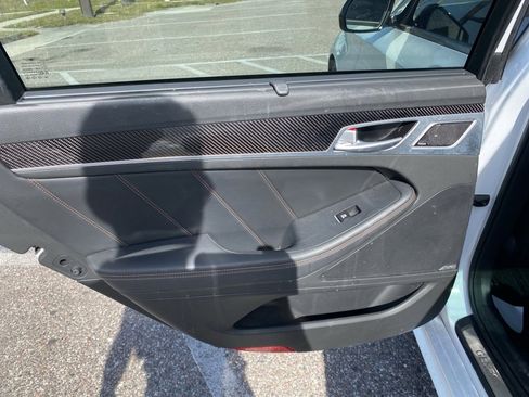 Used 2018 Genesis G80 3.3T Sport image 12