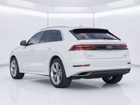 Certified 2022 Audi Q8 Premium AWD/4WD image 7
