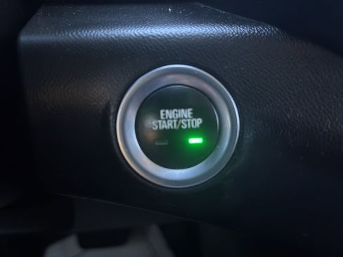 Used 2020 GMC Terrain SLE w/ Driver Convenience Package image 18