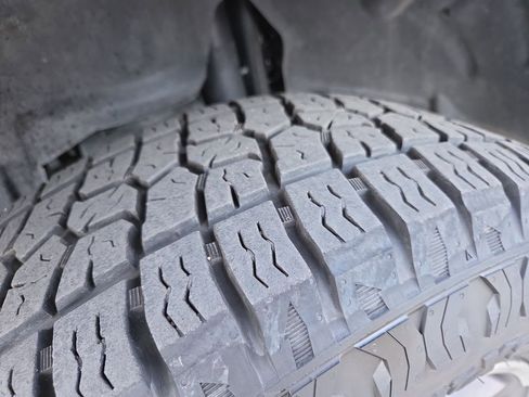 Used 2023 Jeep Gladiator Overland image 26