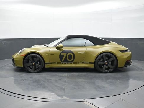 Certified 2026 Porsche 911 Carrera GTS RWD image 2
