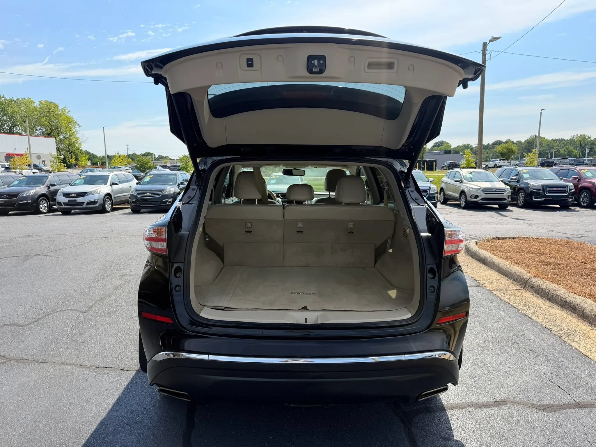 Used 2015 Nissan Murano Platinum w/ Platinum Technology Package FWD image 23