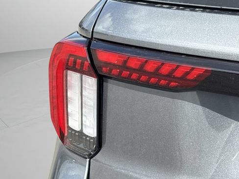 Used 2026 Ford Explorer Active w/ Active Comfort Package AWD/4WD image 48