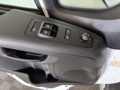 New 2026 RAM ProMaster 2500 image 19