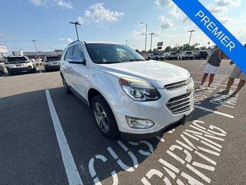 Used 2017 Chevrolet Equinox Premier w/ Enhanced Convenience Package AWD/4WD image 1