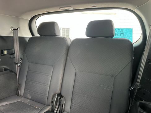 Used 2020 Kia Sorento LX FWD image 24