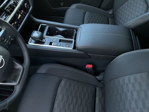 New 2026 Nissan Pathfinder SV image 36