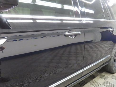 Used 2024 Lincoln Navigator L Reserve w/ Equipment Group 201A image 40