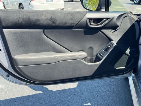 Used 2024 Toyota GR86 Premium w/ Performance Package image 26