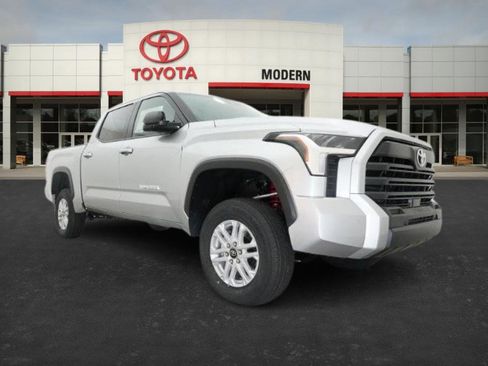 New 2026 Toyota Tundra SR5 image 30