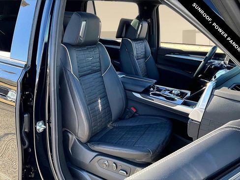 Certified 2025 Cadillac Escalade V image 7