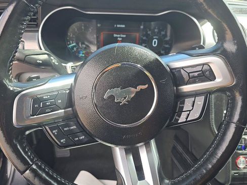 Used 2018 Ford Mustang GT Premium w/ Equipment Group 401A RWD image 9