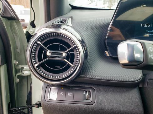 New 2026 Chevrolet Equinox LT w/ Safety and Technology Package image 12