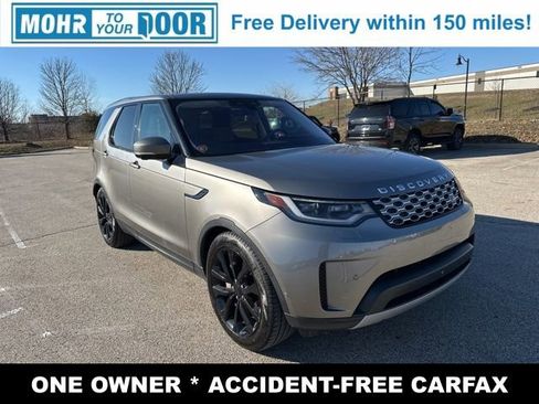 Used 2022 Land Rover Discovery S image 3