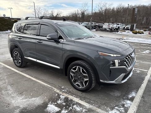Used 2021 Hyundai Santa Fe Limited w/ Cargo Package image 7
