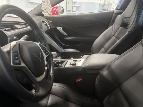 Used 2015 Chevrolet Corvette Stingray Convertible w/ 2LT Preferred Equipment Group RWD image 17