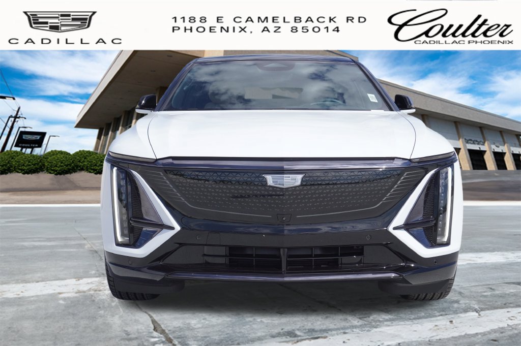 Certified 2026 Cadillac Lyriq Signature Sport w/ Nappa Leather Package RWD image 5