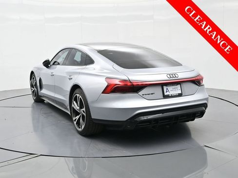 Used 2024 Audi e-tron GT Premium Plus image 8