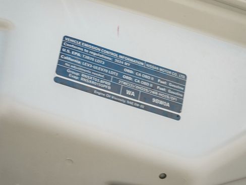 Used 2024 Nissan Frontier SV RWD image 31