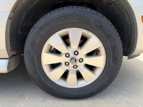 Used 2008 Mercury Mountaineer AWD image 24