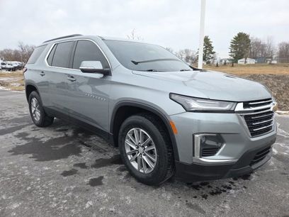 Used 2023 Chevrolet Traverse LT
