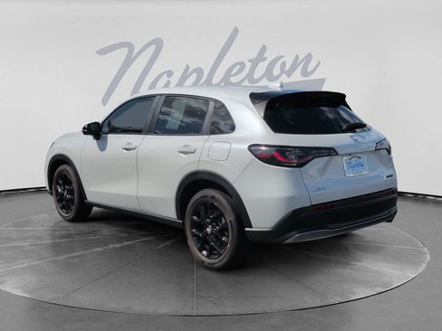 Certified 2024 Honda HR-V Sport image 6
