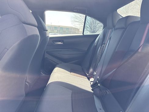 Used 2025 Toyota Corolla SE image 30