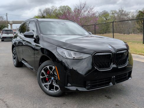Used 2026 BMW X3 xDrive30i w/ Premium Package AWD/4WD image 2