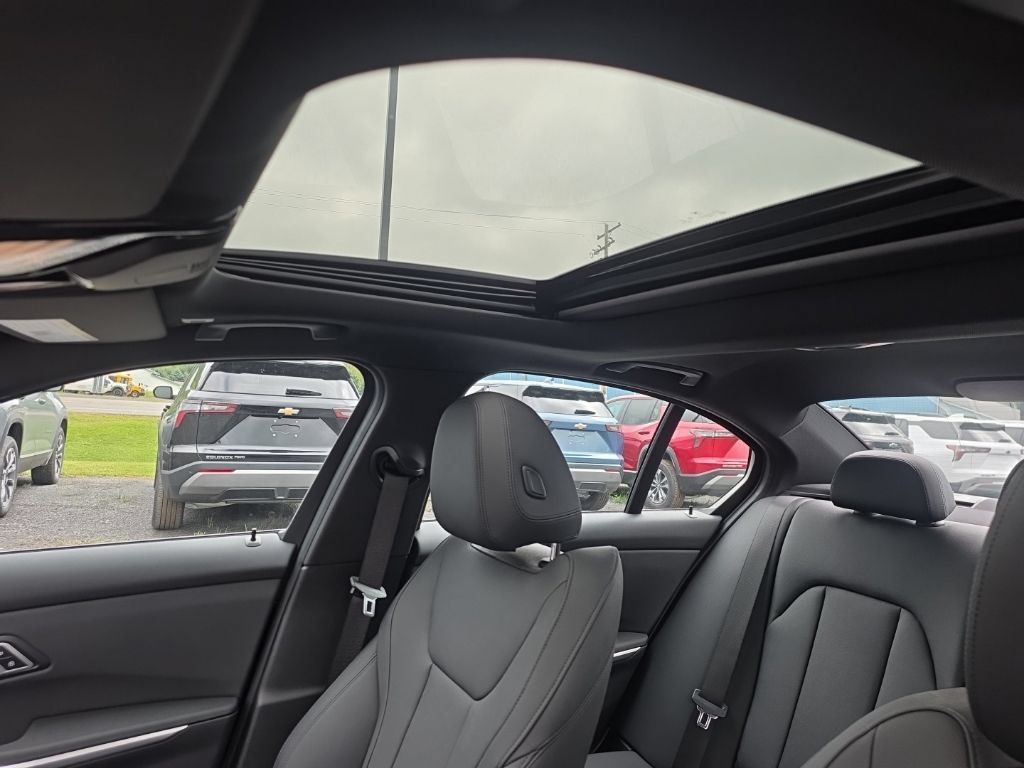 Used 2021 BMW M340i xDrive w/ Executive Package AWD/4WD image 31