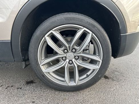 Used 2023 Cadillac XT4 Sport image 19