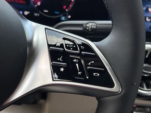 New 2026 Mercedes-Benz GLA 250 4MATIC image 37