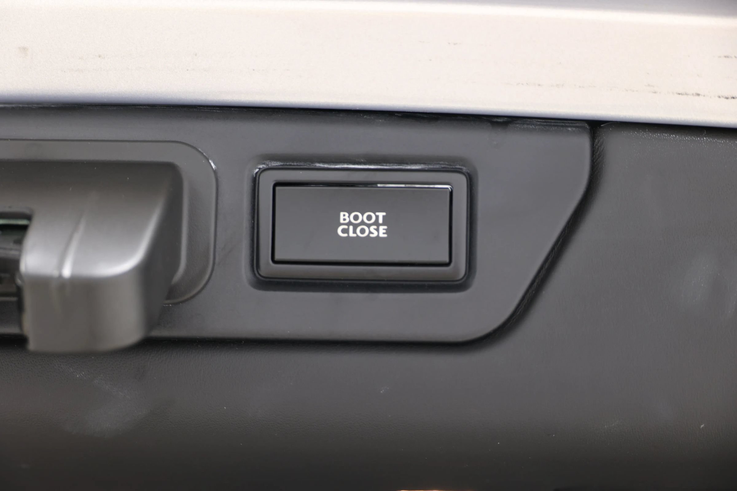 Used 2018 Bentley Mulsanne RWD image 79