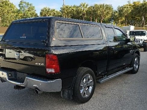 Certified 2017 RAM 1500 Big Horn AWD/4WD image 5