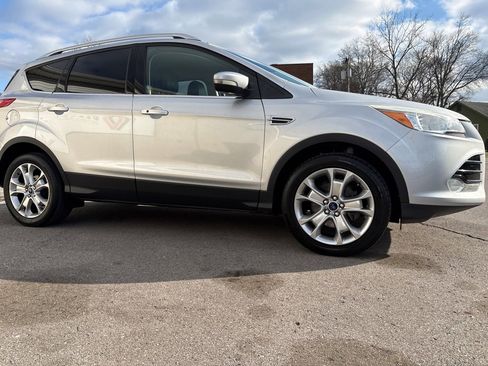 Used 2016 Ford Escape Titanium image 7