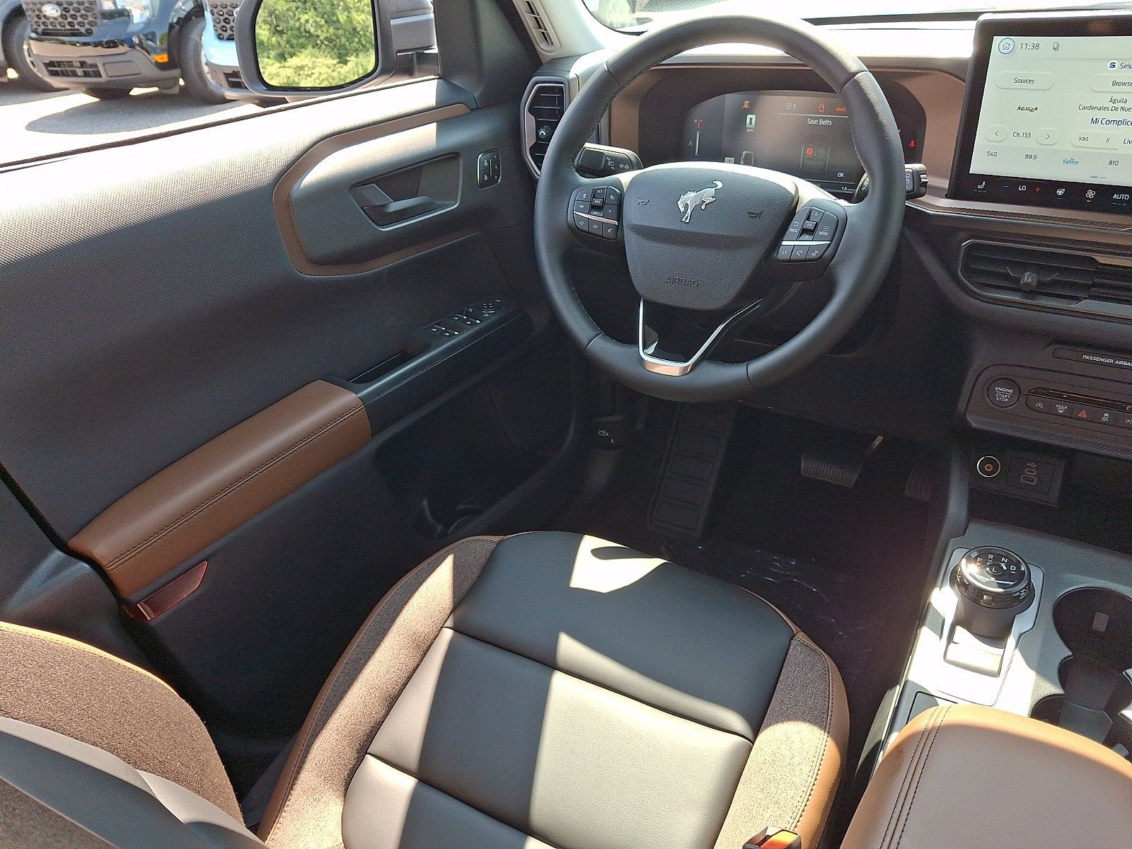 New 2026 Ford Bronco Sport Outer Banks w/ Outer Banks Tech Package+ AWD/4WD image 7