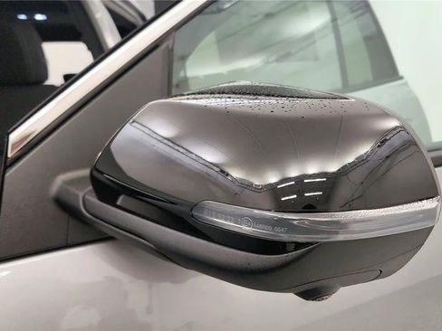 New 2026 Chevrolet Traverse LT w/ Sun and Wheel Package image 18