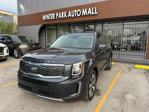 Used 2020 Kia Telluride EX w/ EX Premium Package FWD image 1