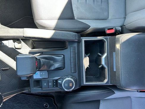 Used 2025 Toyota Tacoma TRD Sport AWD/4WD image 23