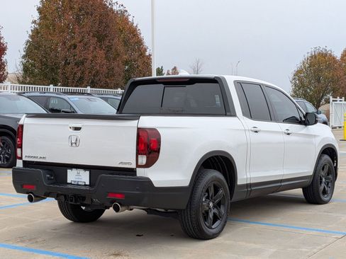 Certified 2023 Honda Ridgeline Black Edition image 6