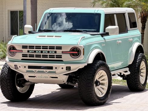 Used 2025 Ford Bronco Outer Banks AWD/4WD image 29