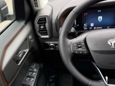 New 2026 Ford Bronco Sport Outer Banks AWD/4WD image 17