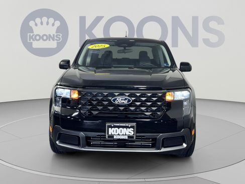 Used 2025 Ford Maverick XLT w/ XLT Luxury Package AWD/4WD image 4