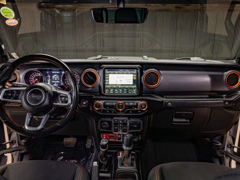 Used 2021 Jeep Gladiator Mojave AWD/4WD image 15