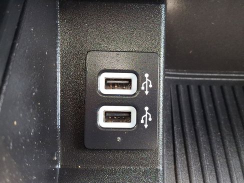Used 2018 Ford F150 XL w/ Equipment Group 101A Mid AWD/4WD image 18