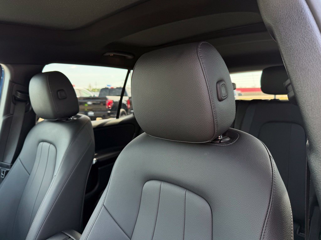 Used 2024 Mercedes-Benz GLB 250 4MATIC image 13