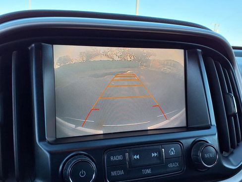 Used 2016 GMC Canyon SLE w/ SLE Convenience Package image 11