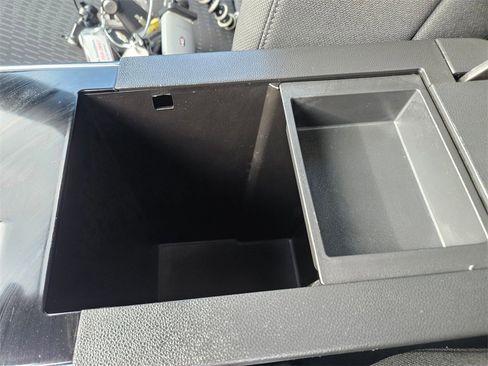 Used 2025 Chevrolet Equinox LT image 26