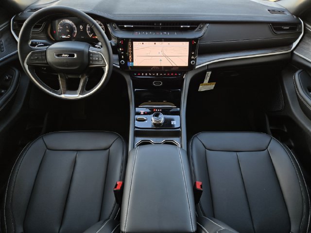 New 2027 Jeep Grand Cherokee Limited AWD/4WD image 20